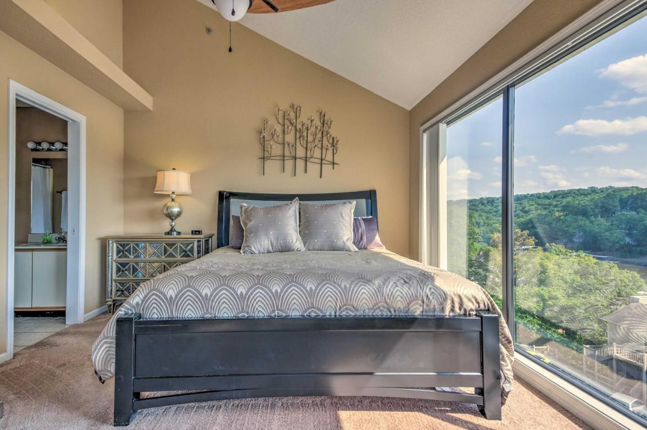 Osage Beach Condo With Shared Pool And Lake Views! Exterior photo